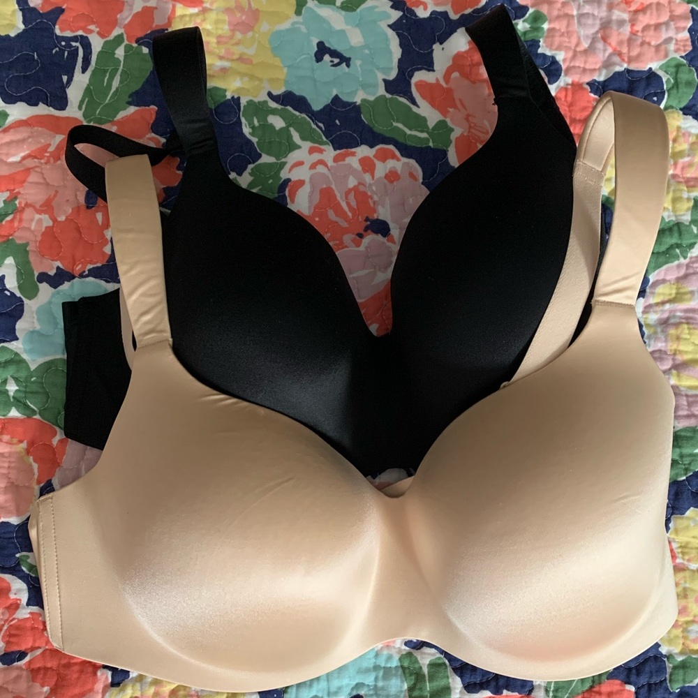 2 Wireless bras